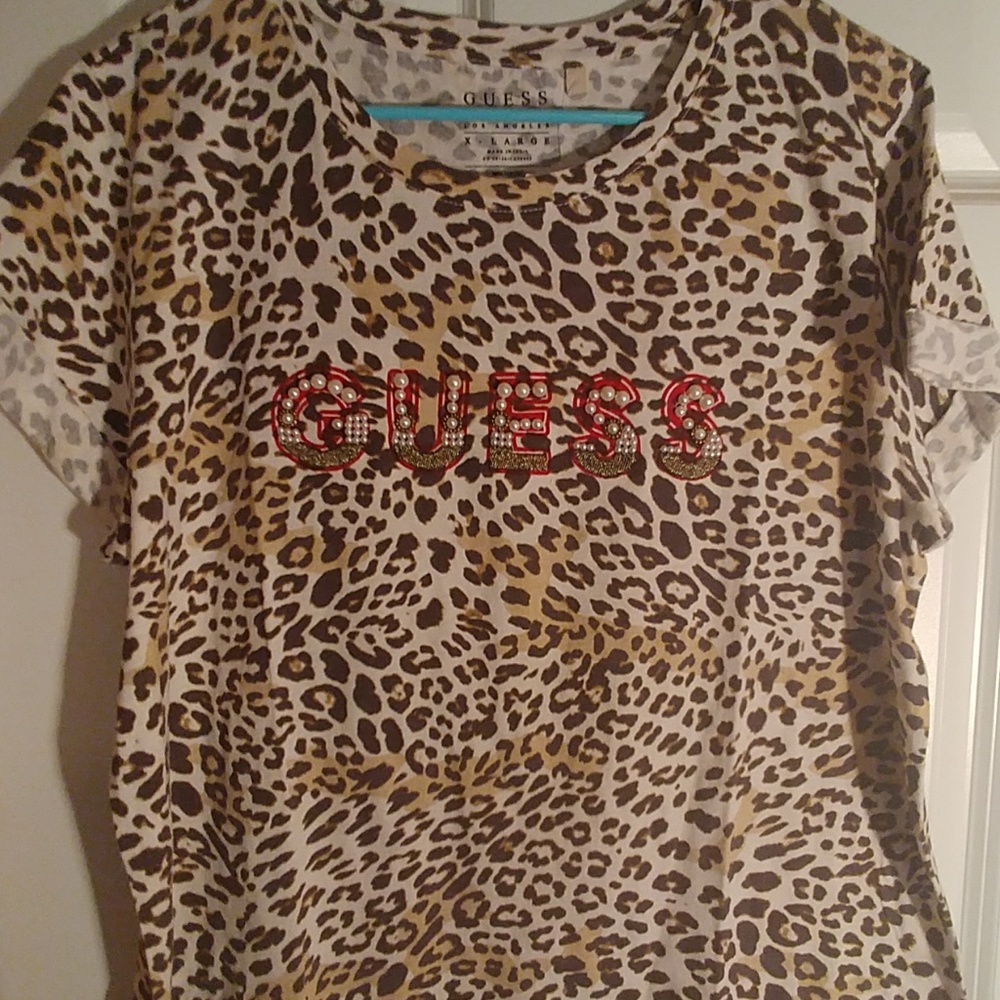 Brand new Guess t-shirt
